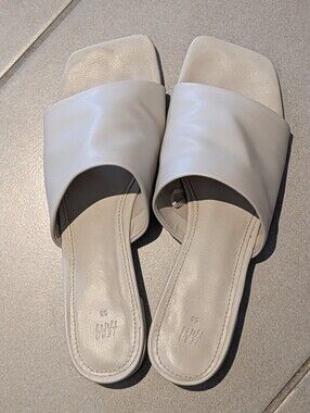 H&M | White Slide Sandals